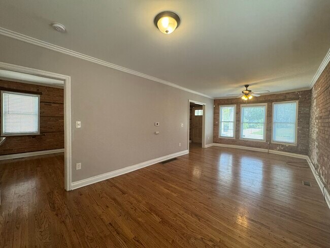 Photo - 3531 2nd Ave