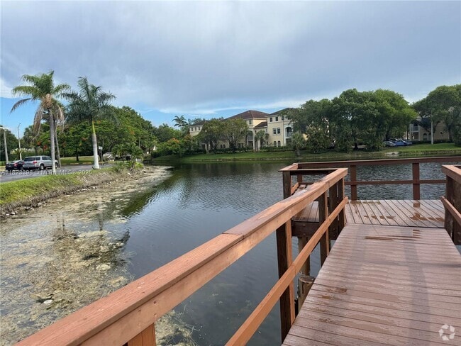 Building Photo - 250 Jacaranda Dr Unit 309 Rental