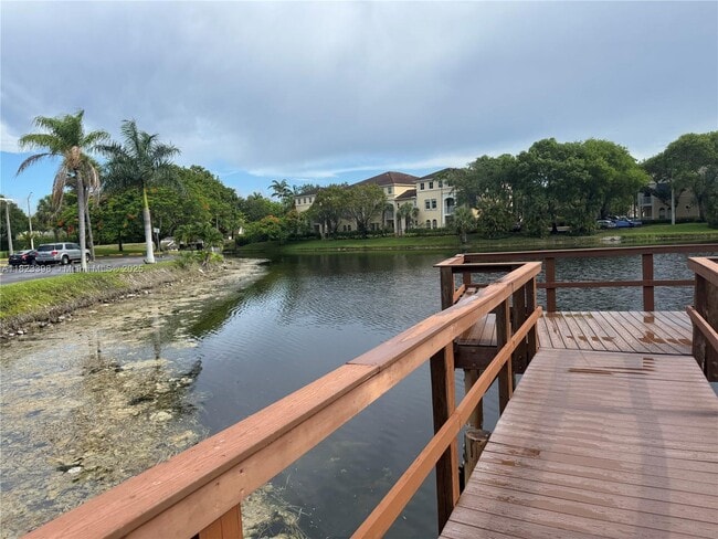 Building Photo - 250 Jacaranda Dr Unit 309 Rental