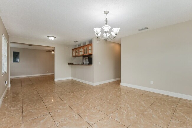 Photo - 6624 N Cameron Ave