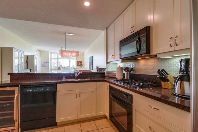 Photo - 850 Beech St Unit 509