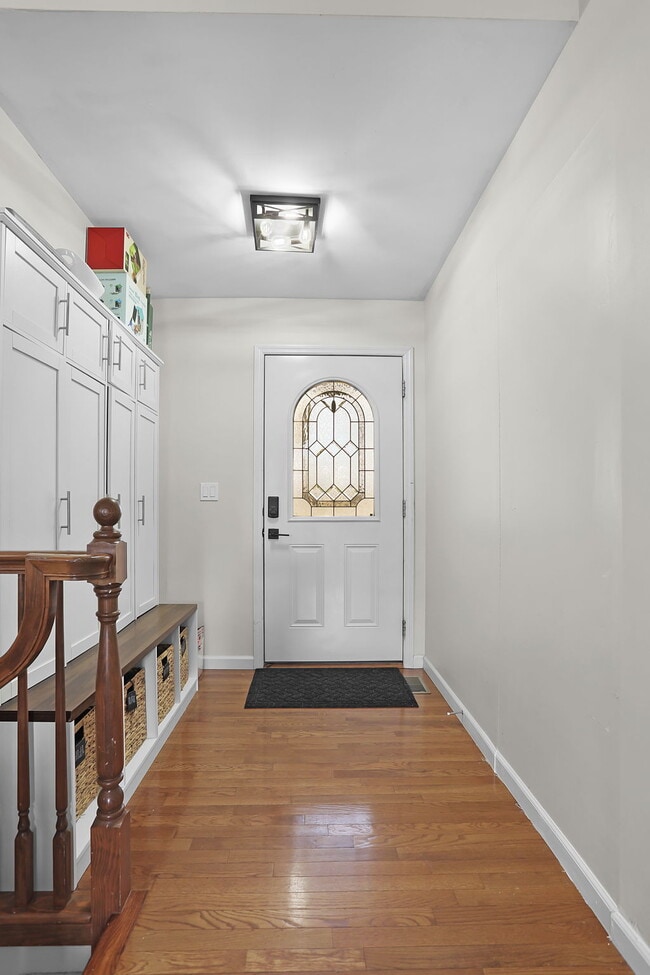814 Cone Flower Dr