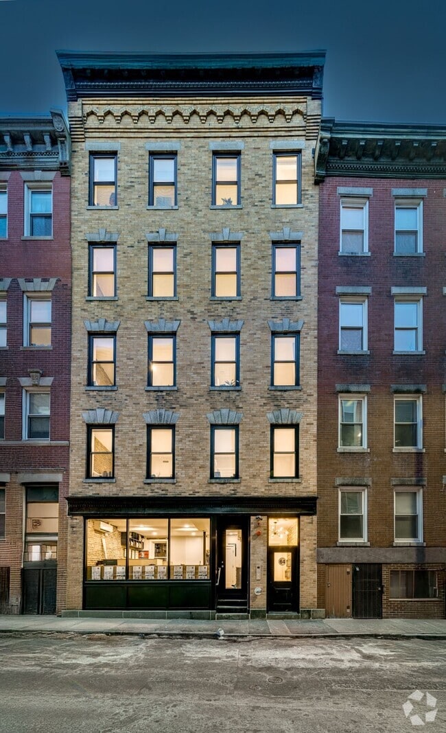 Building Photo - 69 N Margin St Unit 2 Rental