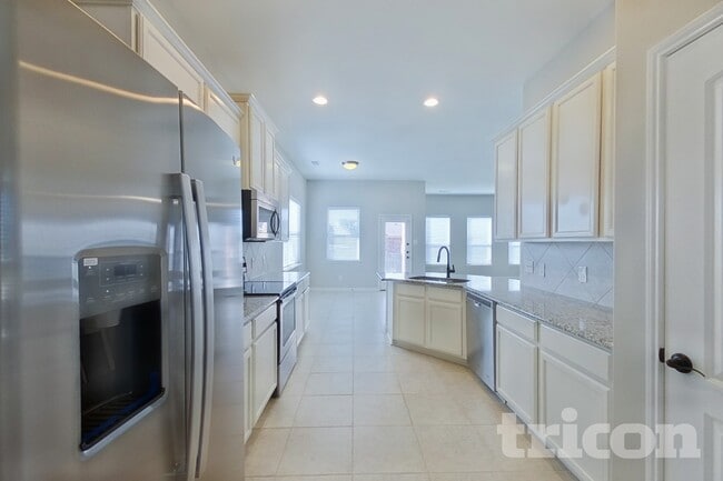 Photo - 616 Meadow Springs Dr