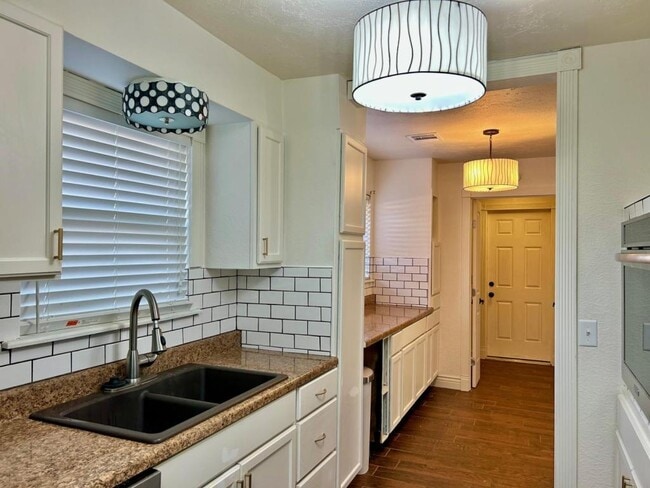 Photo - 16 NW 58th St