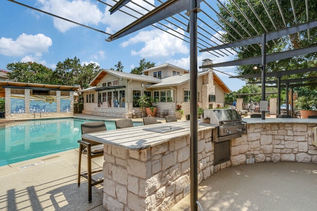Photo - Barton Creek Landing