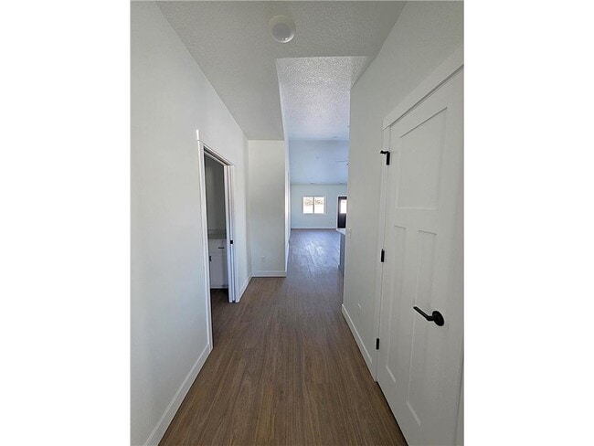 1227 Wisteria Ln