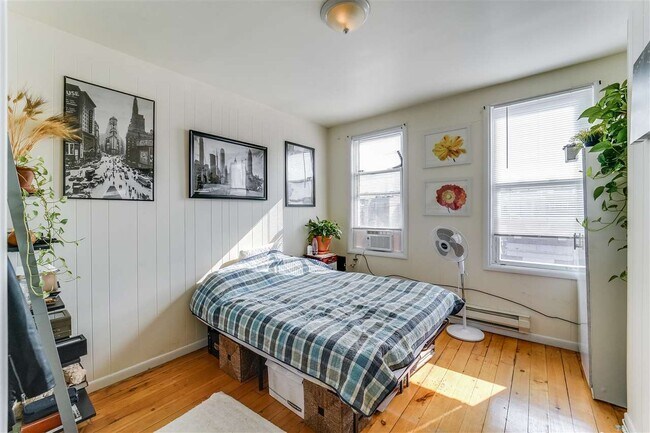 Photo - 120 Jefferson St Unidad 4R