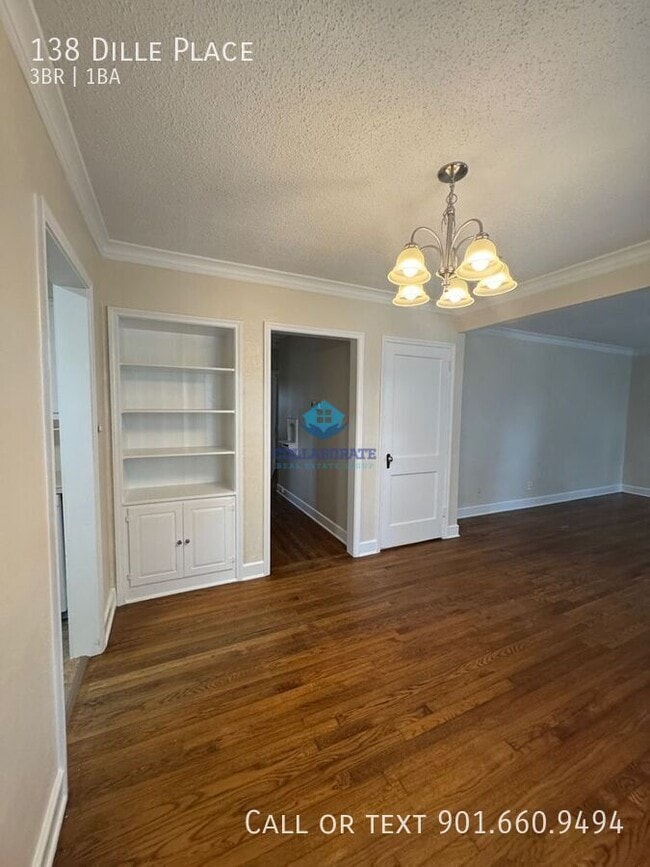 Photo - 138 Dille Pl