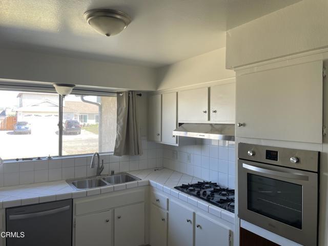Photo - 7560 Lemur St