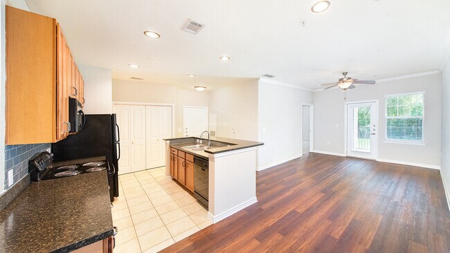 Photo - MAA Ashton Oaks Apartments