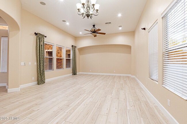 Photo - 173 S 172nd Dr