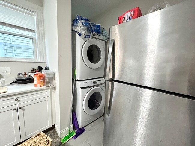 Photo - 9 Mt Pleasant Ave Unit 2