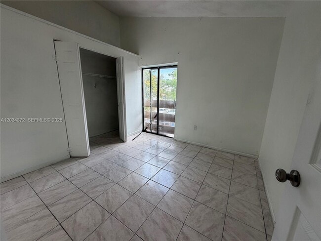 Photo - 4634 NW 185th St