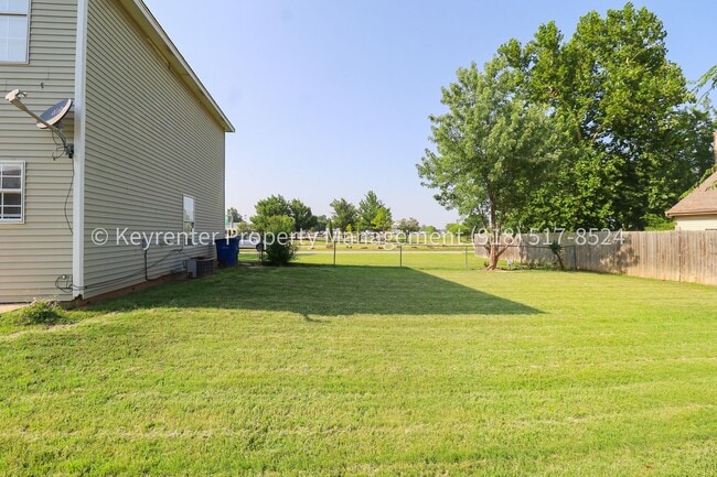 Photo - 3 Bed | 1.5 Bath in Central Tulsa!