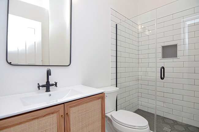 Photo - 244 Weybosset St Unidad 305