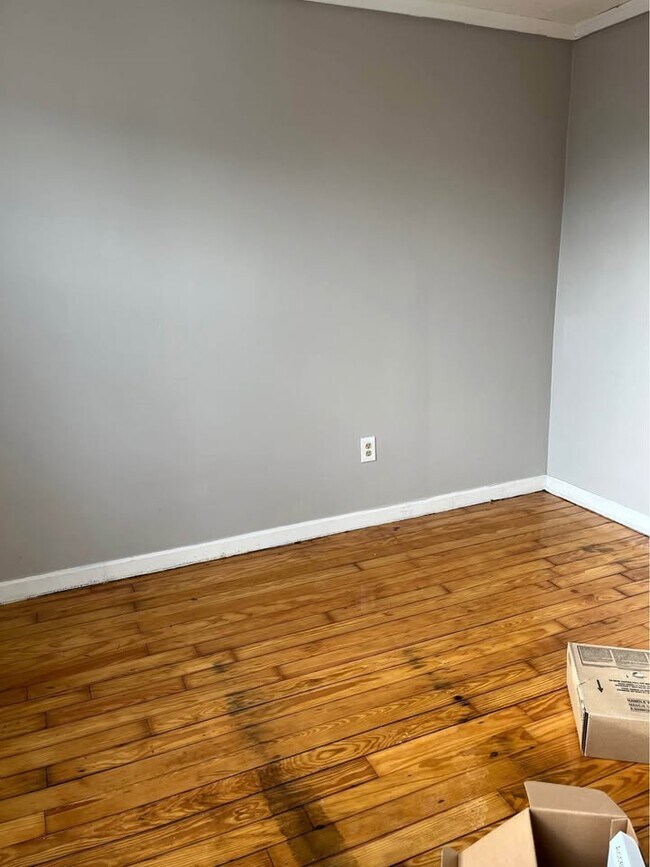 Photo - 21 Prince Ave Unit 3