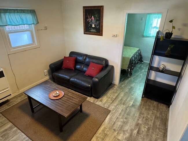 Photo - 423 Cheyenne Blvd