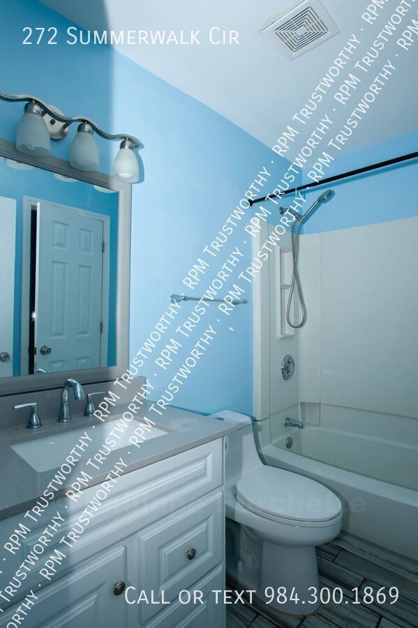 Photo - 272 Summerwalk Cir