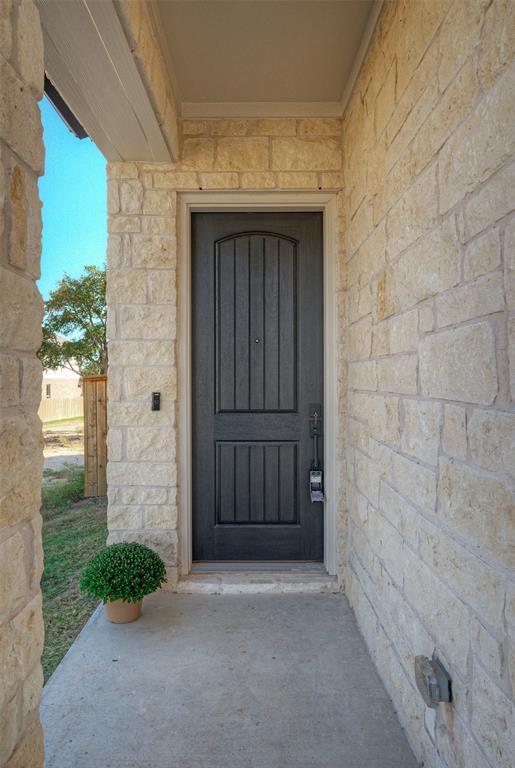 Photo - 245 Darley Oak Dr