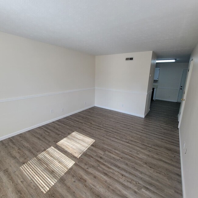 Photo - 1819 Stargazer Dr Unit 1819 Stargazer Ave Apt 3