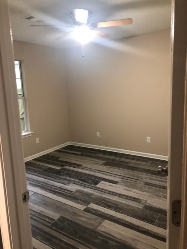 Photo - 1103 W Myrtle St Unit E