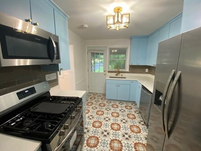 Photo - 1653 Mussula Rd