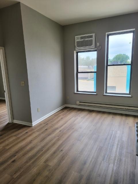 Photo - 110 S Webster Ave