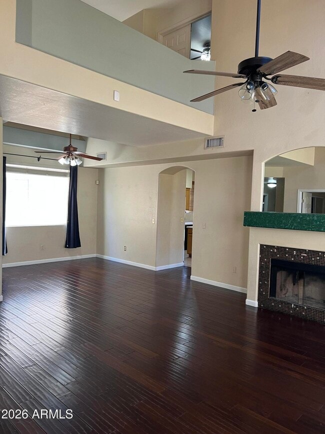 Photo - 15420 S 14th Pl