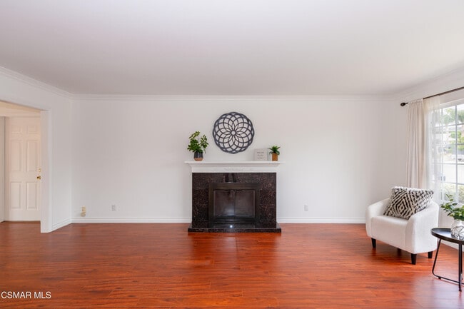 3340 Tuxford Pl