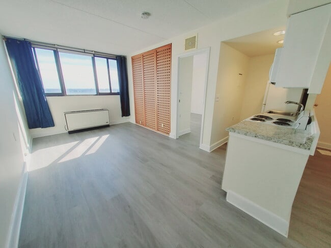 Photo - 60 Strawberry Hill Ave Unit 12