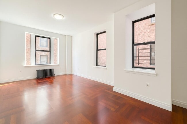 Photo - 611 W 137th St Unit 36