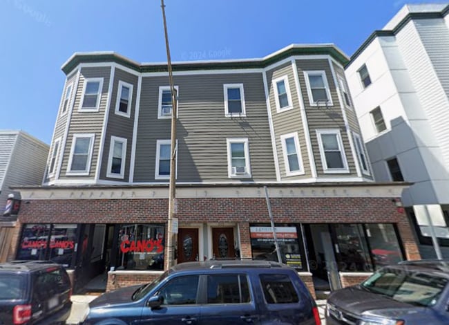 Photo - 559 Dorchester Ave