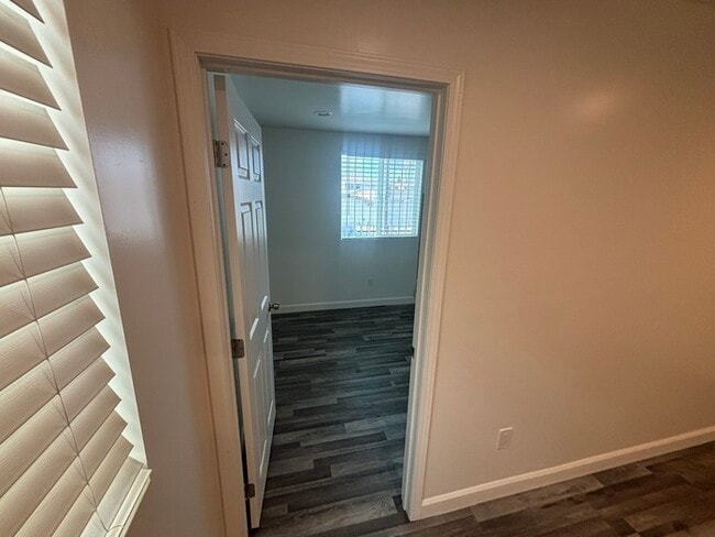 Photo - 916 W 88th St Unit 914