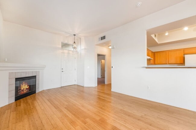 Photo - IMMACULATE 2 BEDROOM CONDO IN HENDERSON!