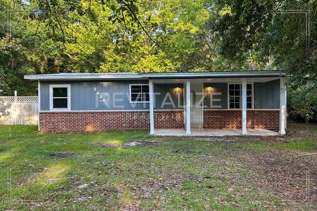 COMING SOON! Cute 4 Bedroom House - COMING SOON! Cute 4 Bedroom House