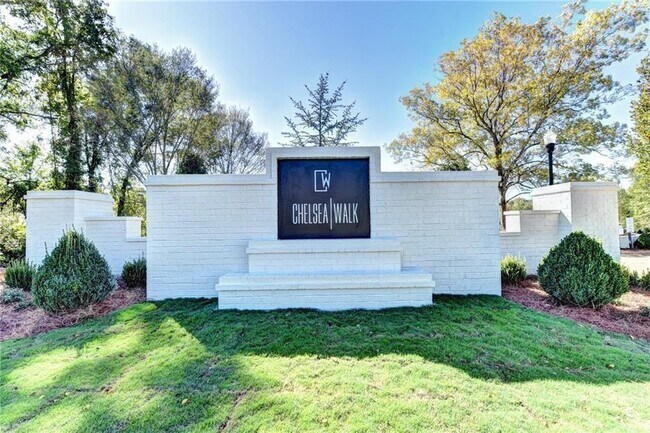 Photo - 403 Johnson Ct