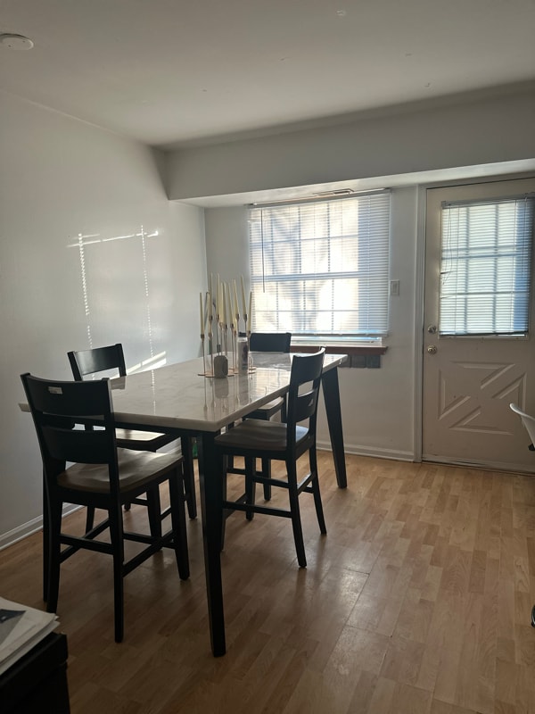 Photo - 4850 Corwen Ct