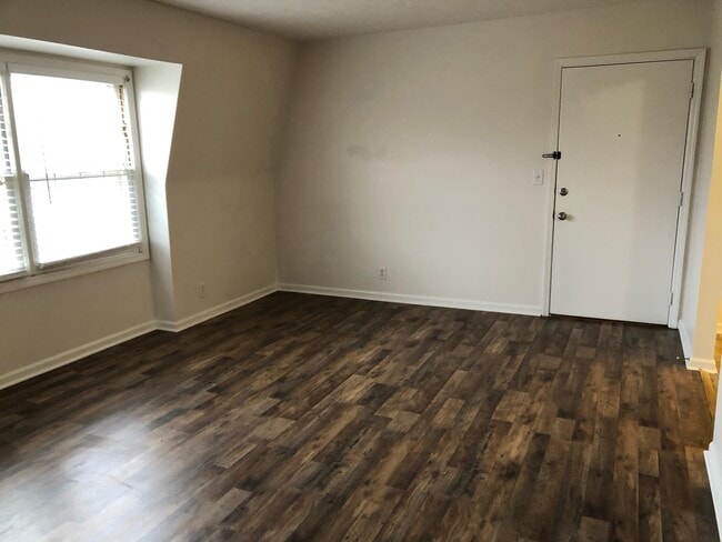 Photo - 904 Plaza Dr Unit 11