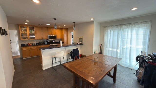Dining - Kitchen - 1811 Oliver Ave