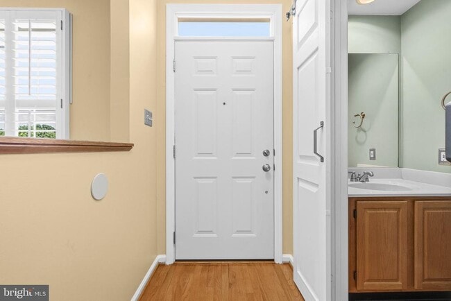 Photo - 6837 Malton Ct