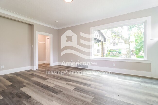 Photo - 181 Massachusetts St