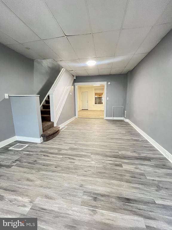 Photo - 639 N Kenwood Ave