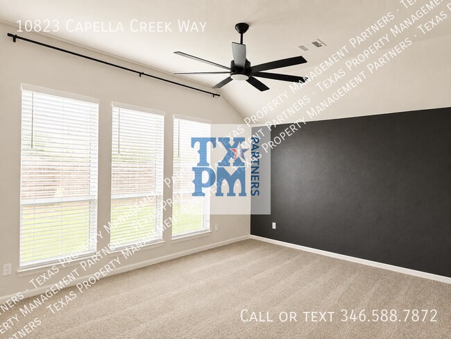 10823 Capella Crk Wy