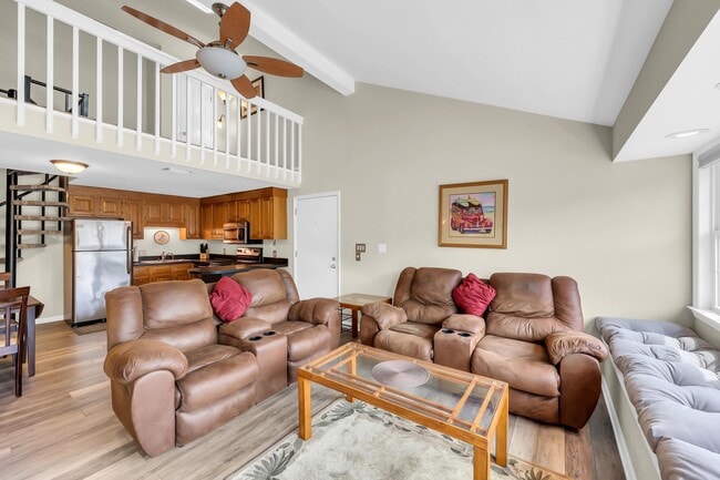 Photo - 1203 Erin Way