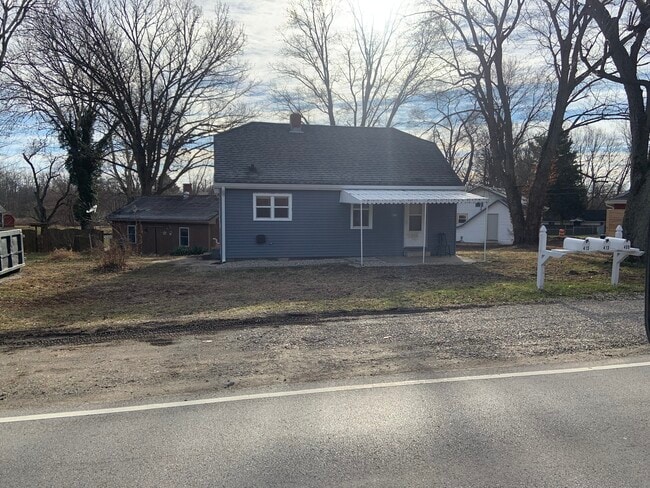 Building Photo - 415 Samuel Moore Pkwy Rental