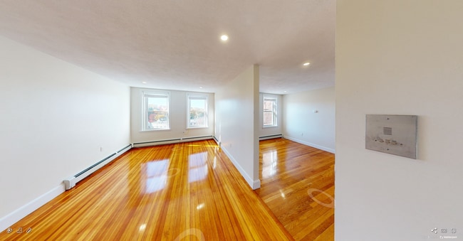 Photo - 311 Tappan St Unit 6