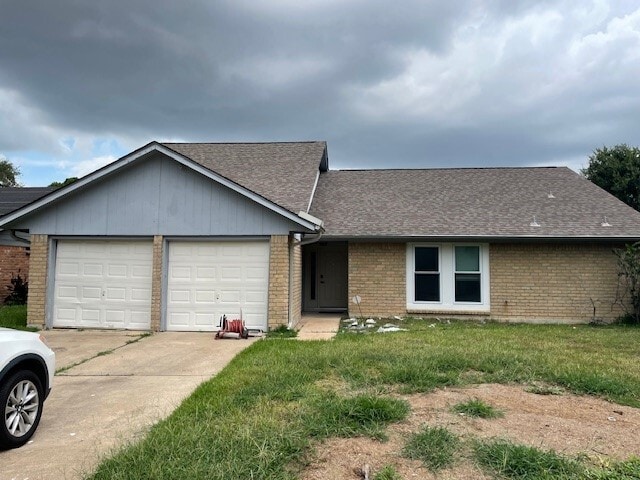 Building Photo - 22814 Elsinore Dr Rental