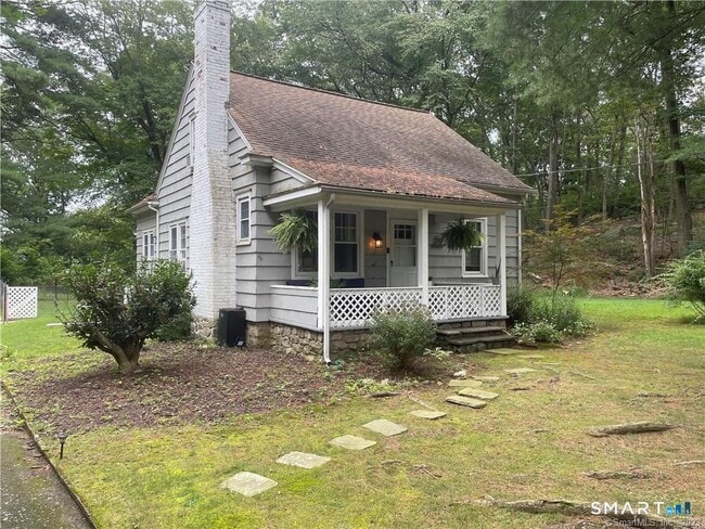 Building Photo - 32 Horseshoe Rd
