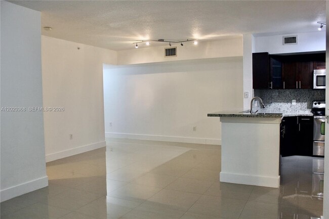 Photo - 2548 Centergate Dr Unit 107